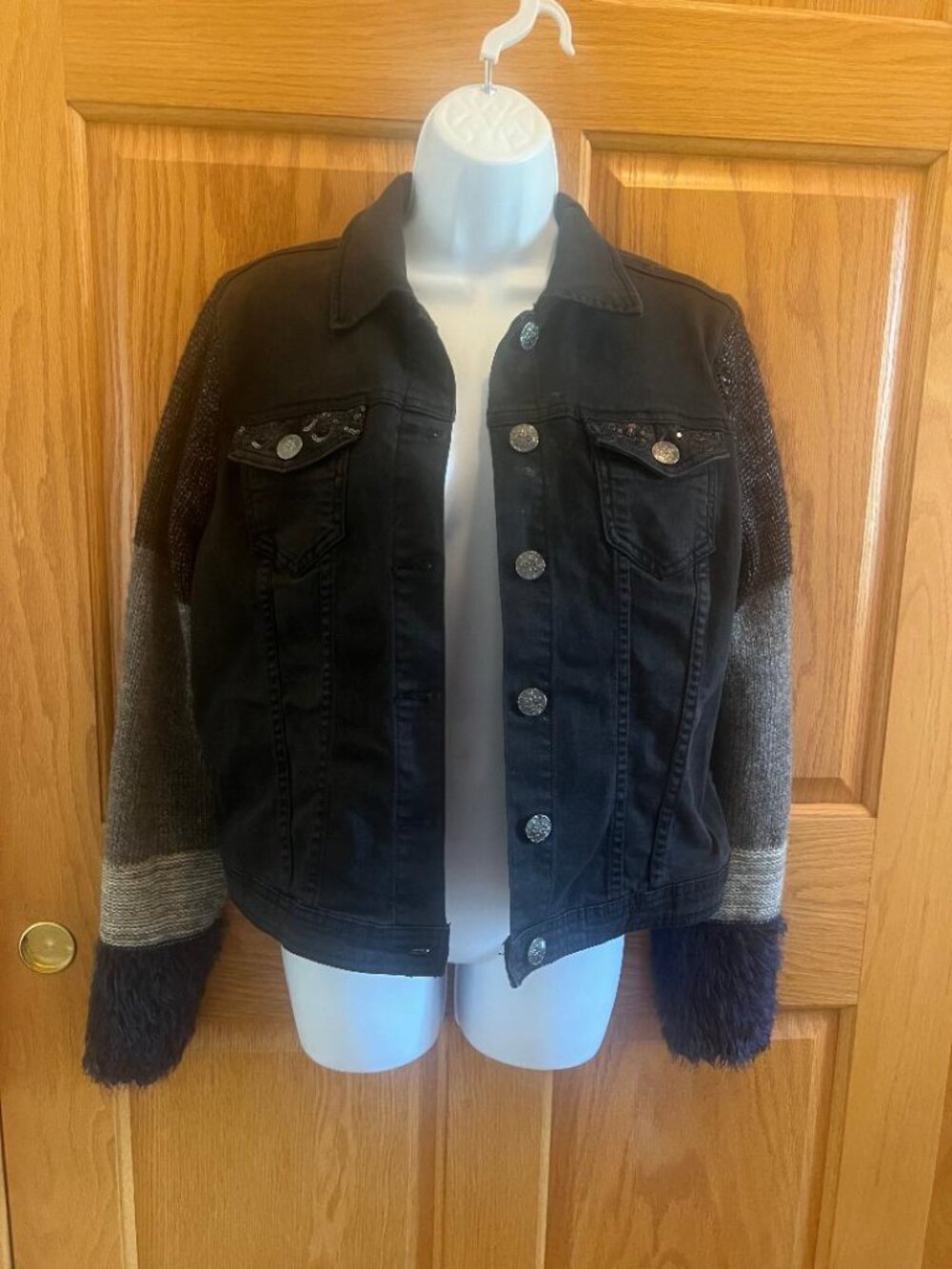 FDJ Unique Boutique Jean Jacket * Women's Size M